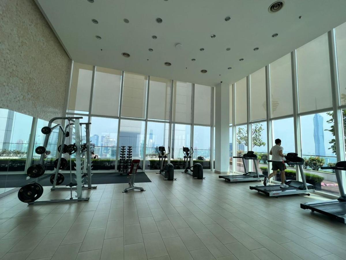 Platinum Klcc By Rainbow Suites Kuala Lumpur Exterior photo