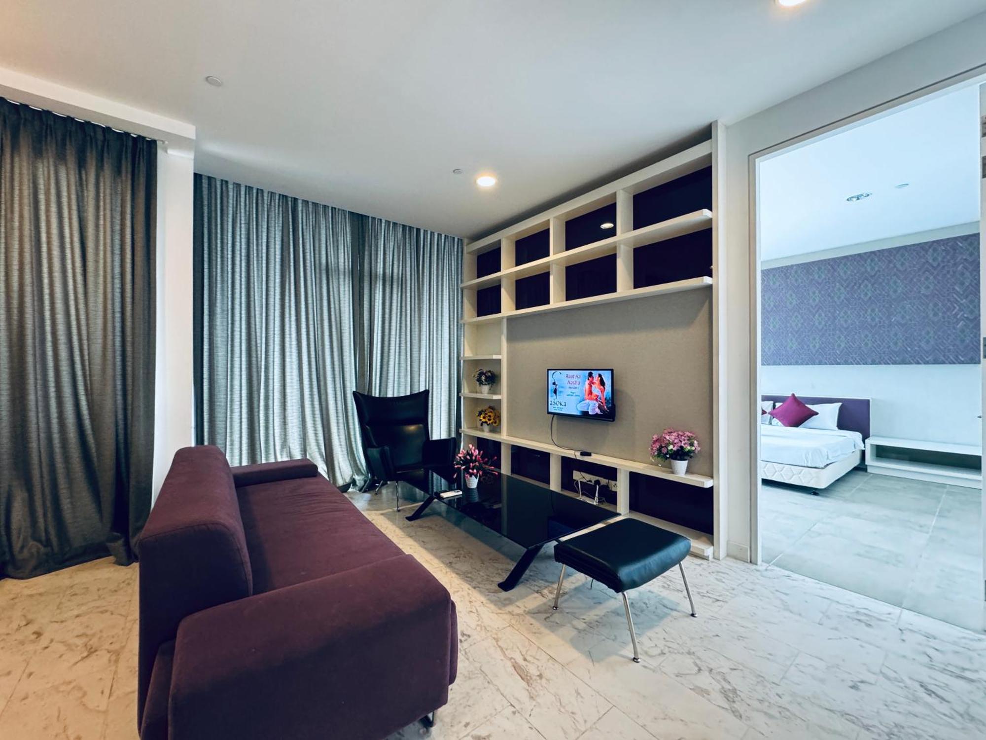Platinum Klcc By Rainbow Suites Kuala Lumpur Exterior photo