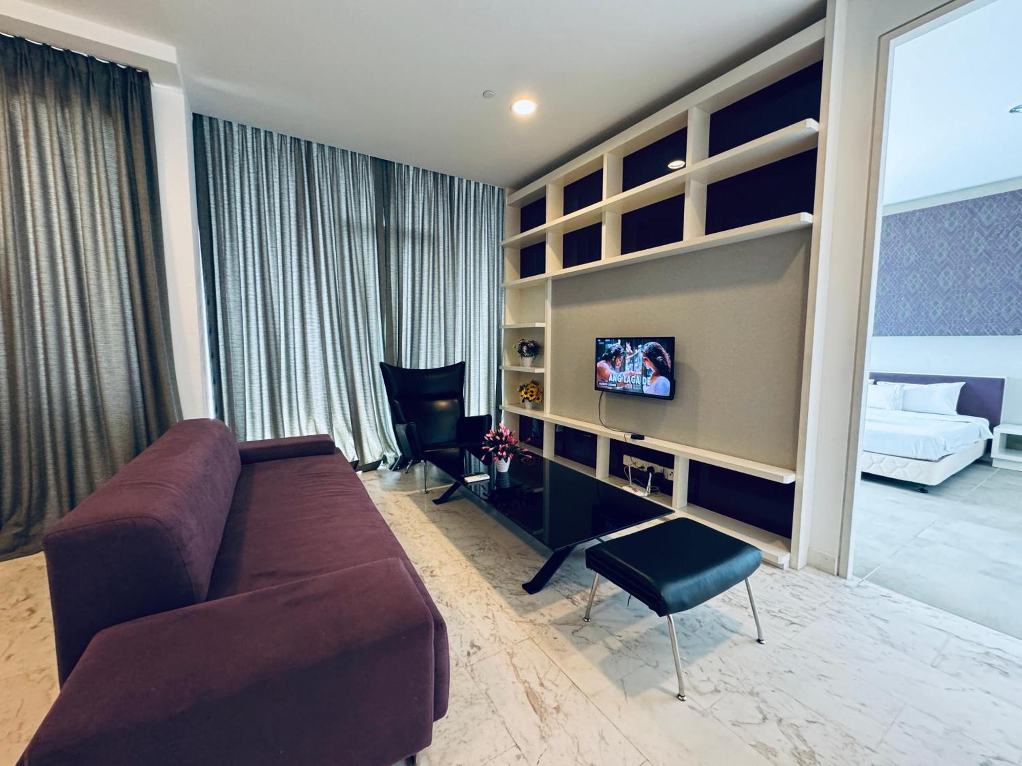 Platinum Klcc By Rainbow Suites Kuala Lumpur Exterior photo