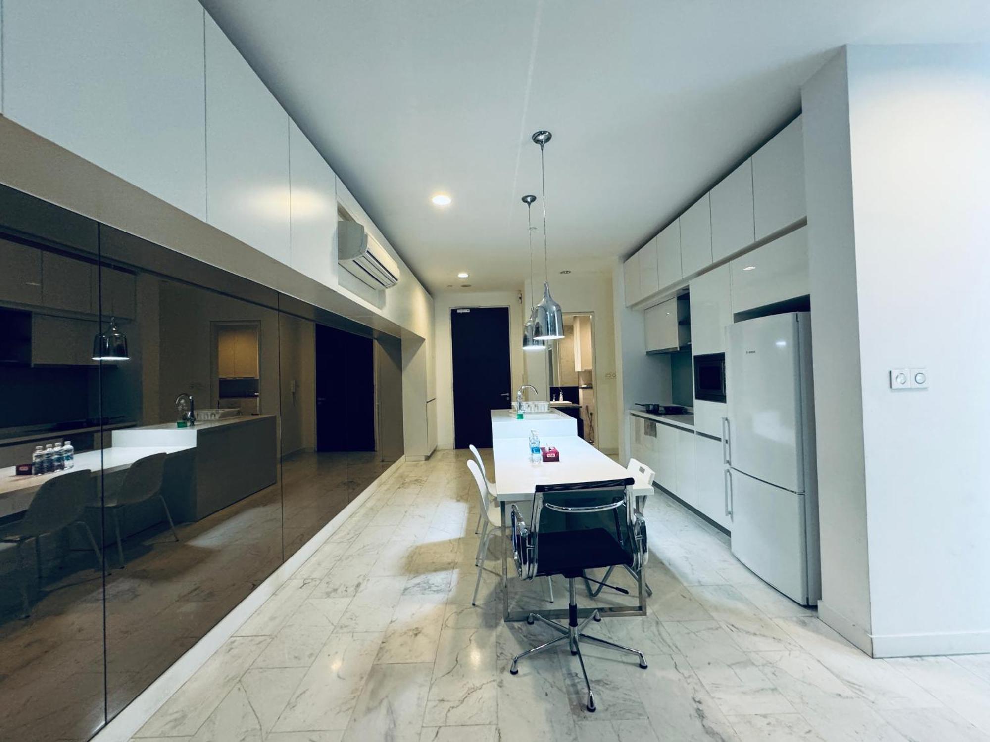 Platinum Klcc By Rainbow Suites Kuala Lumpur Exterior photo