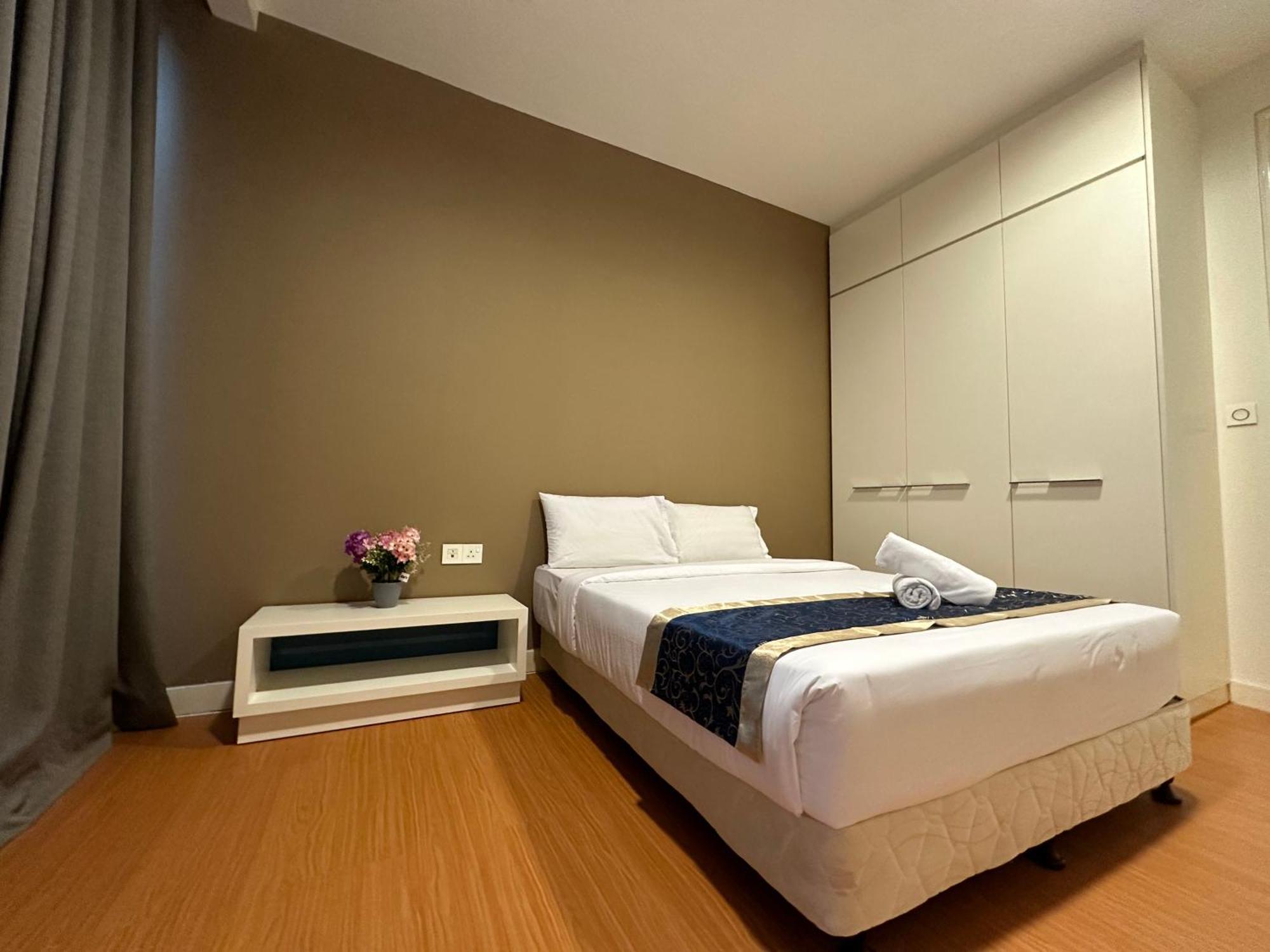 Platinum Klcc By Rainbow Suites Kuala Lumpur Exterior photo